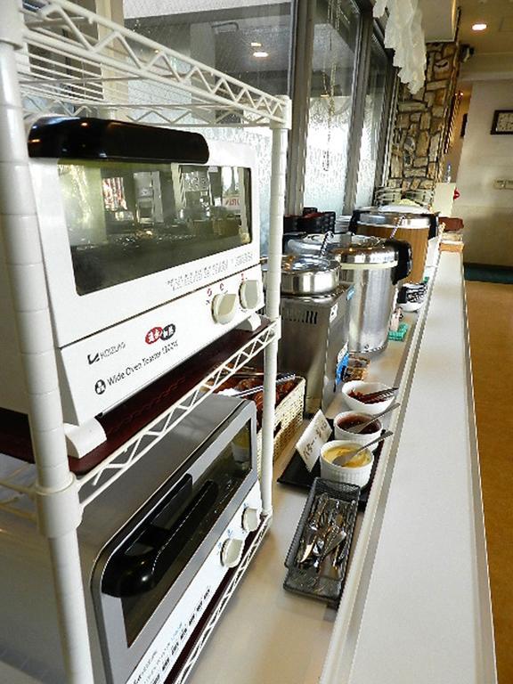 Hotel Sambancho Matsuyama  Extérieur photo