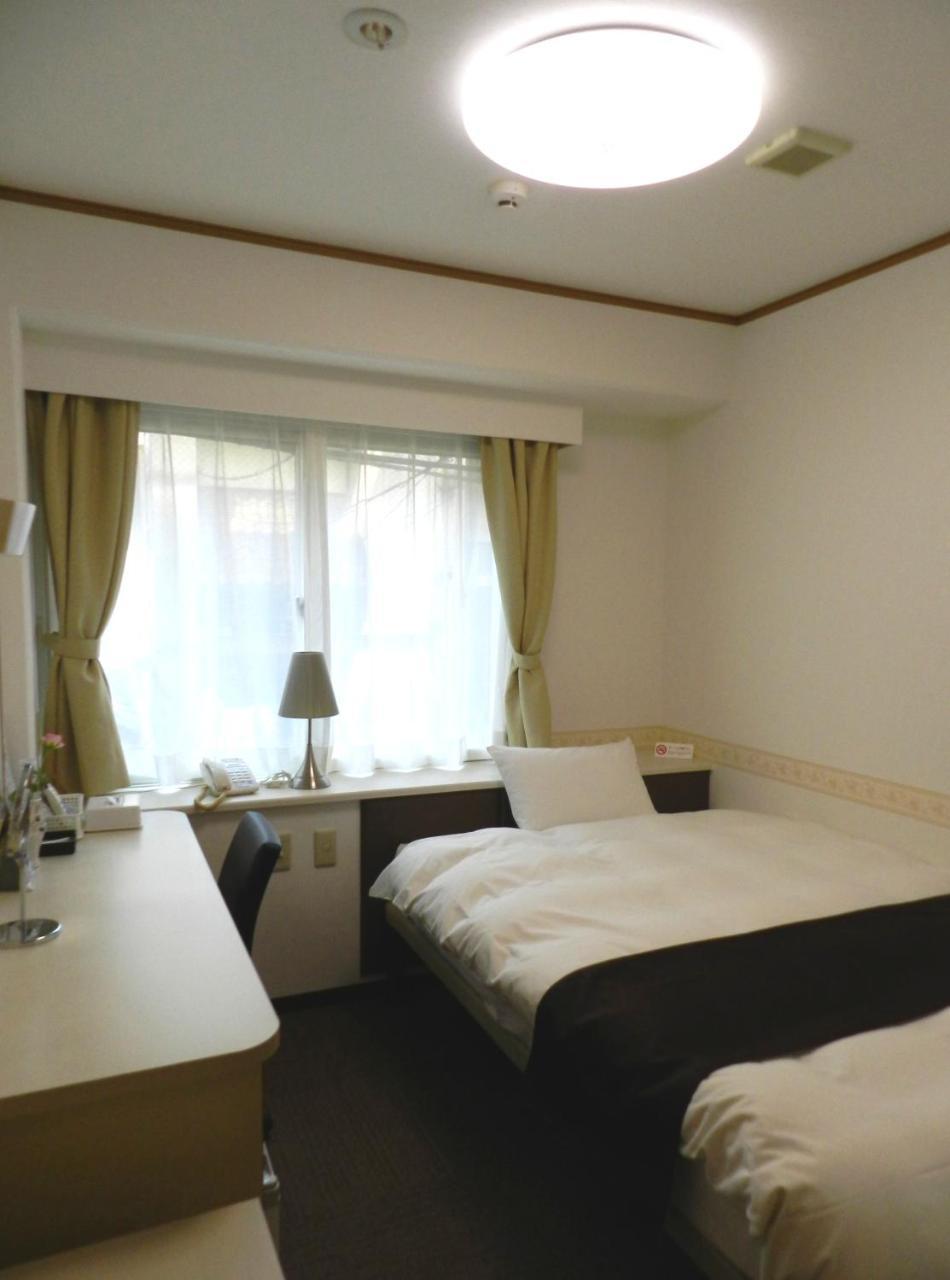 Hotel Sambancho Matsuyama  Extérieur photo